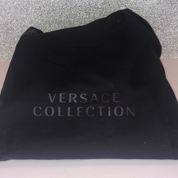 🔴 sold🔴 Versace black leather satchel NWT - Picture 5 of 8